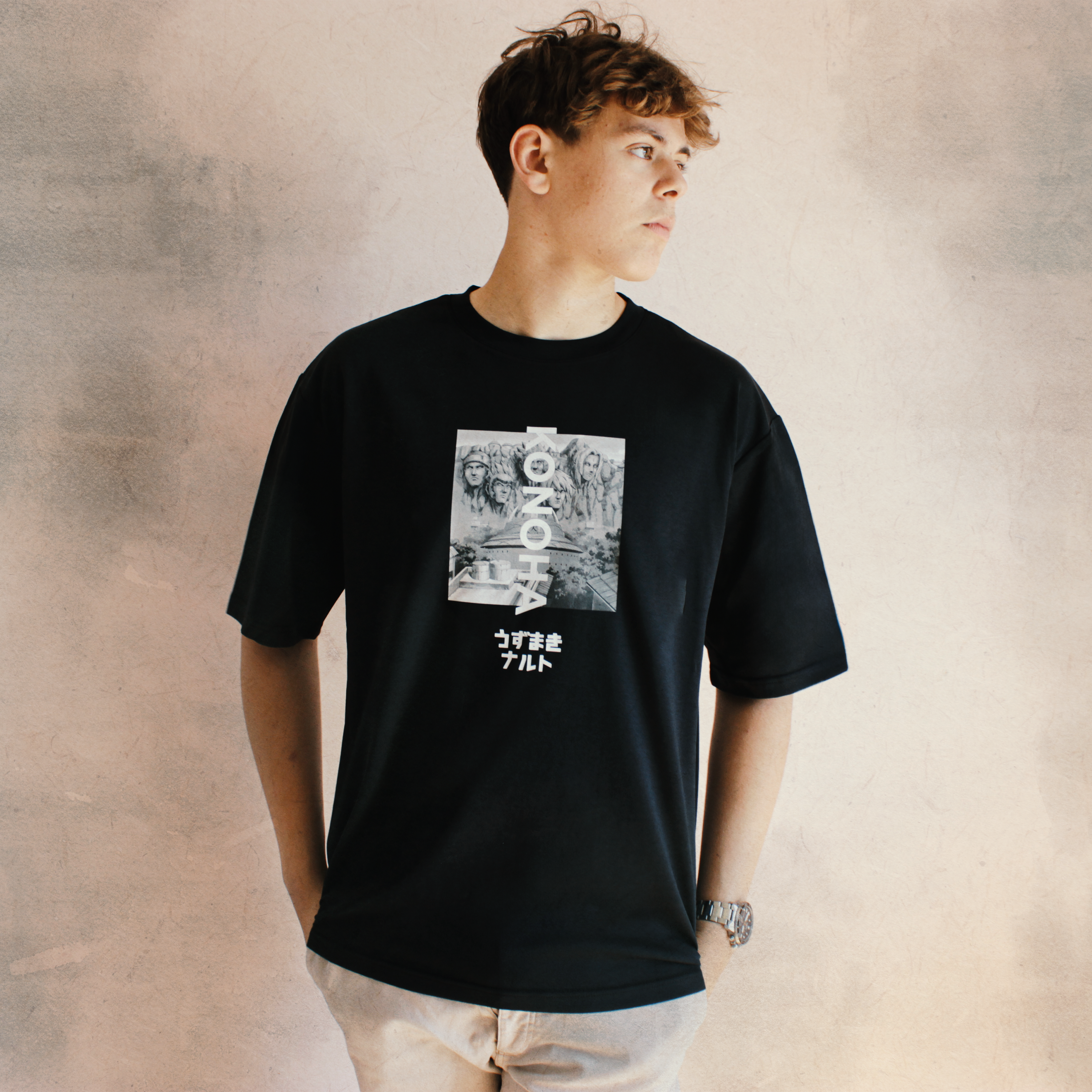 T-Shirt Oversized Naruto Shippuden™ [Konoha Rock] · Noir