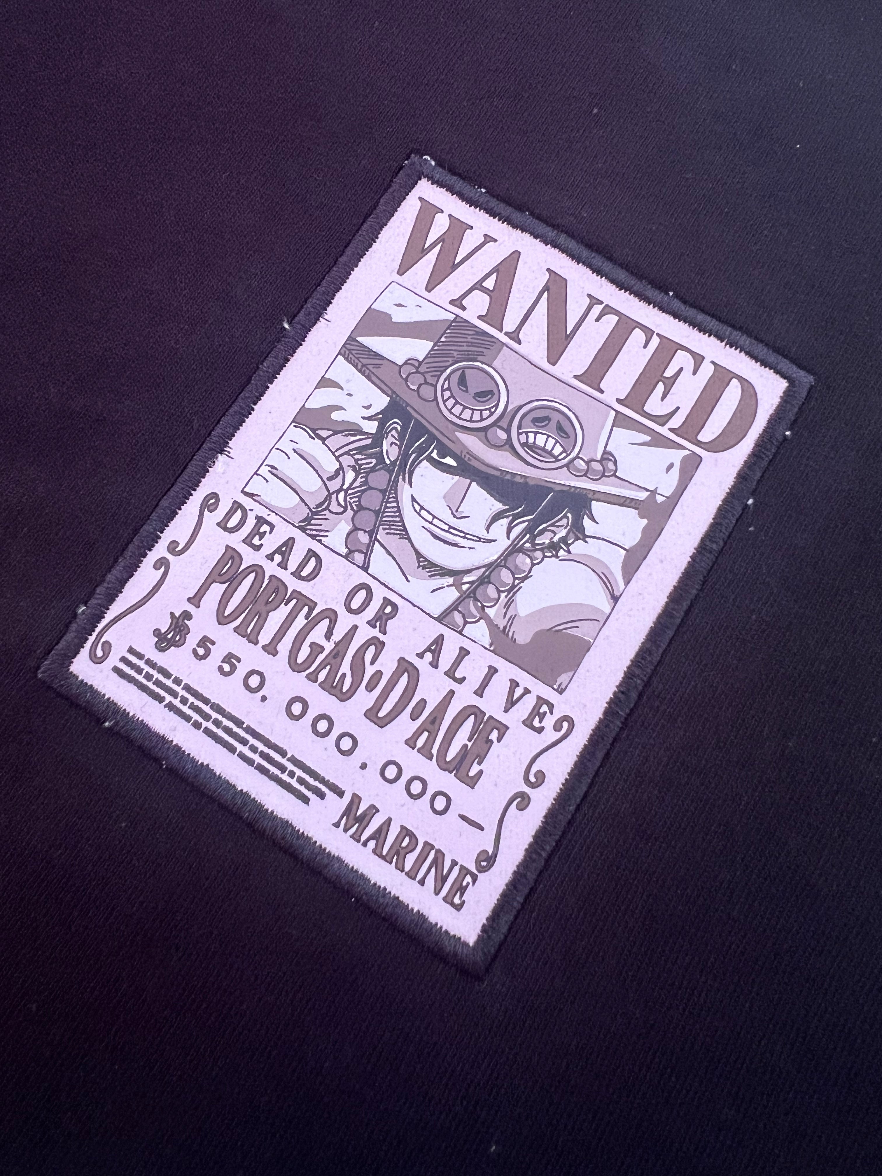 T-Shirt Regular One Piece™ [Ace Wanted] · Noir
