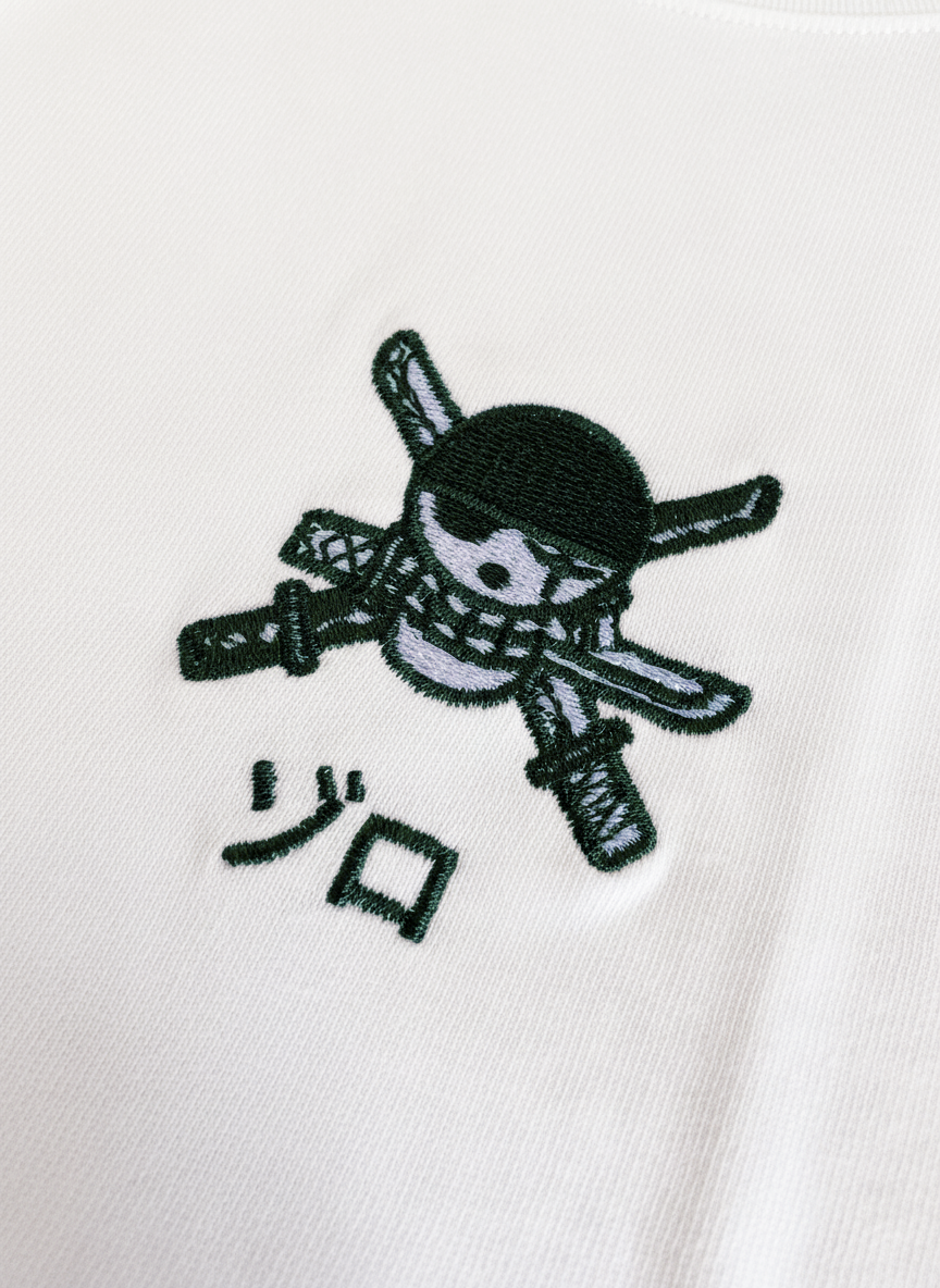 T-Shirt Regular One Piece™ [Zoro Skull Katakana] · Blanc